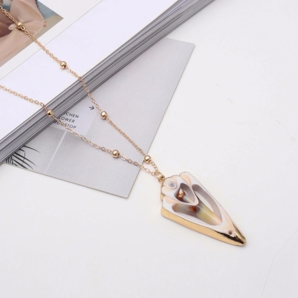 Gold Dipped Seashell Beaded Gold Pendant Necklace - Picture 7 of 8